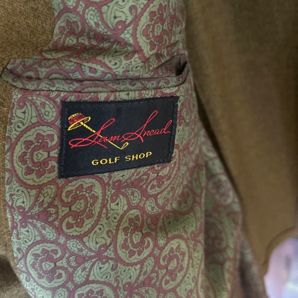 Blazer - Picture 2 of 3